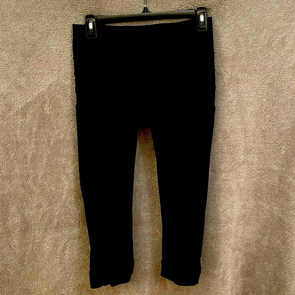 Lululemon Crop Leggings Size 6